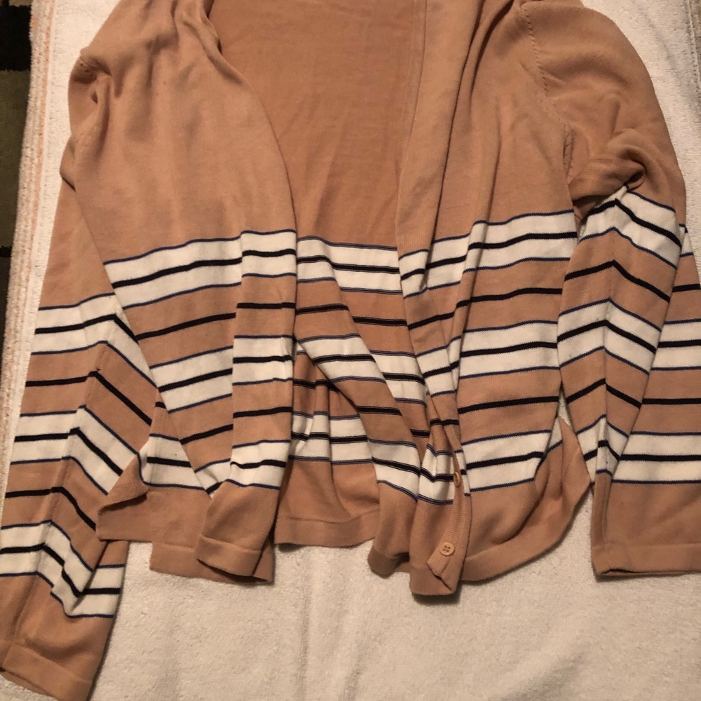 Dress Barn women’s button up